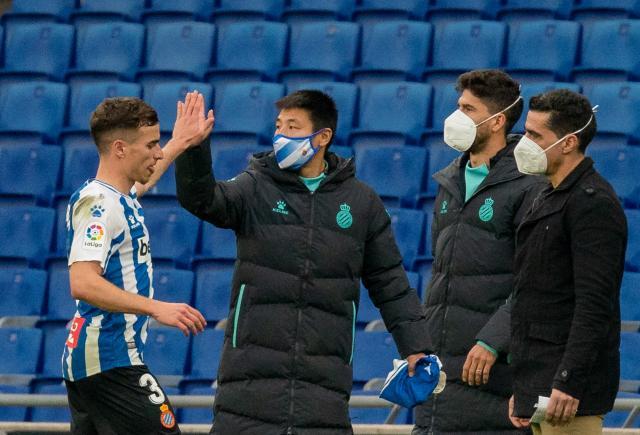 开云娱乐-武磊连续3场板凳难受重用 沪媒：转会窗口还有5天