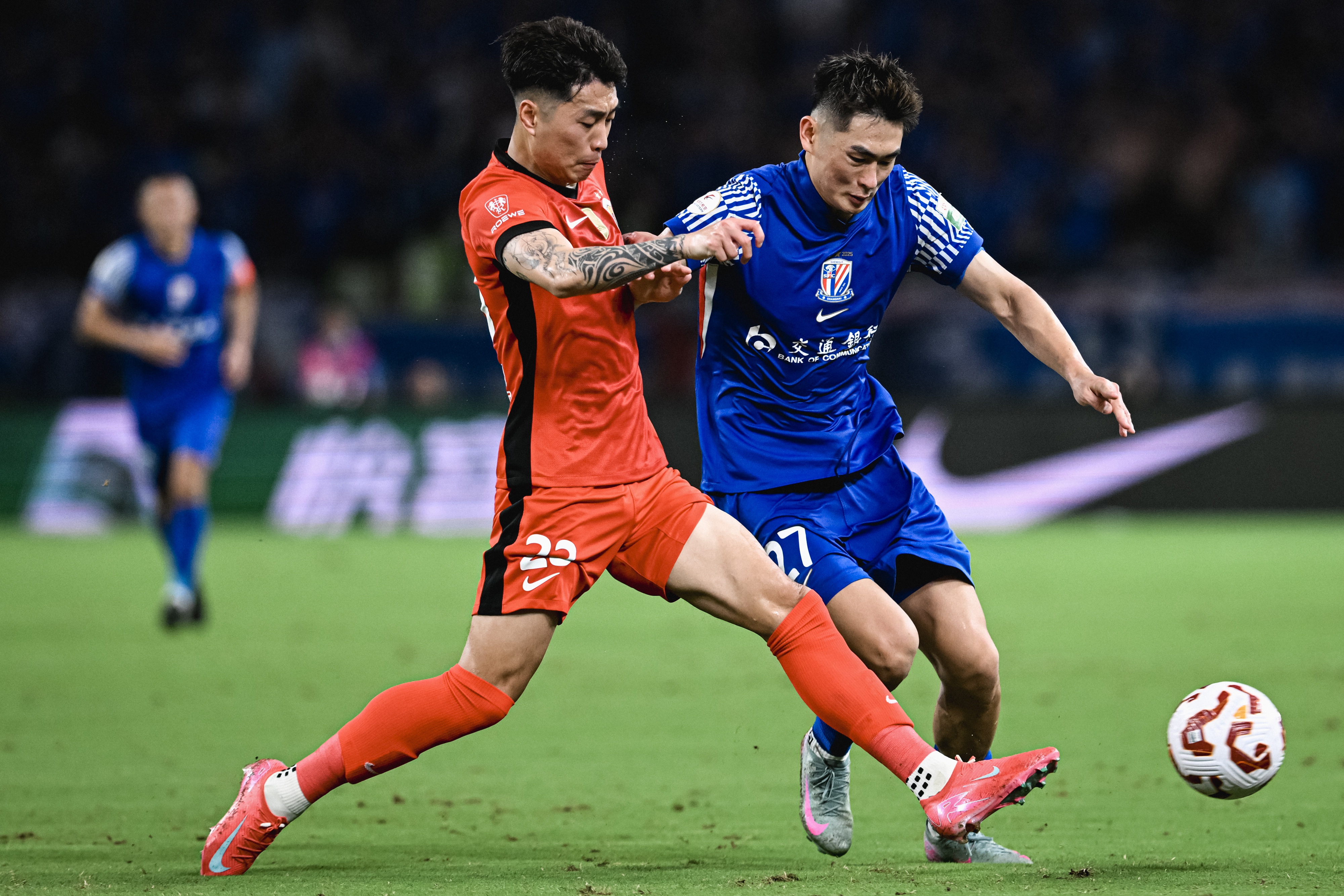 开云-足球报谈上海德比：申花需胜利提升士气 伤病影响是最大变量